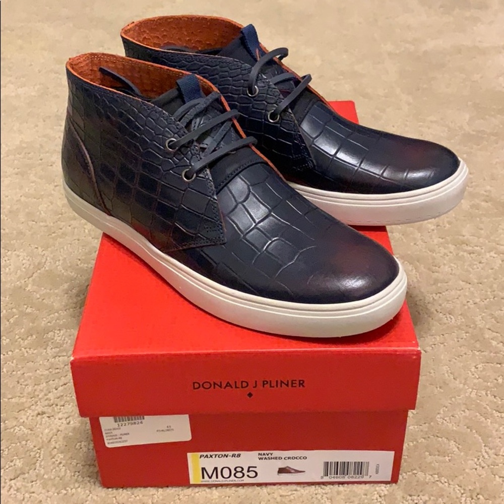 New Donald Pliner Paxton Navy Washed Croco Size8.5